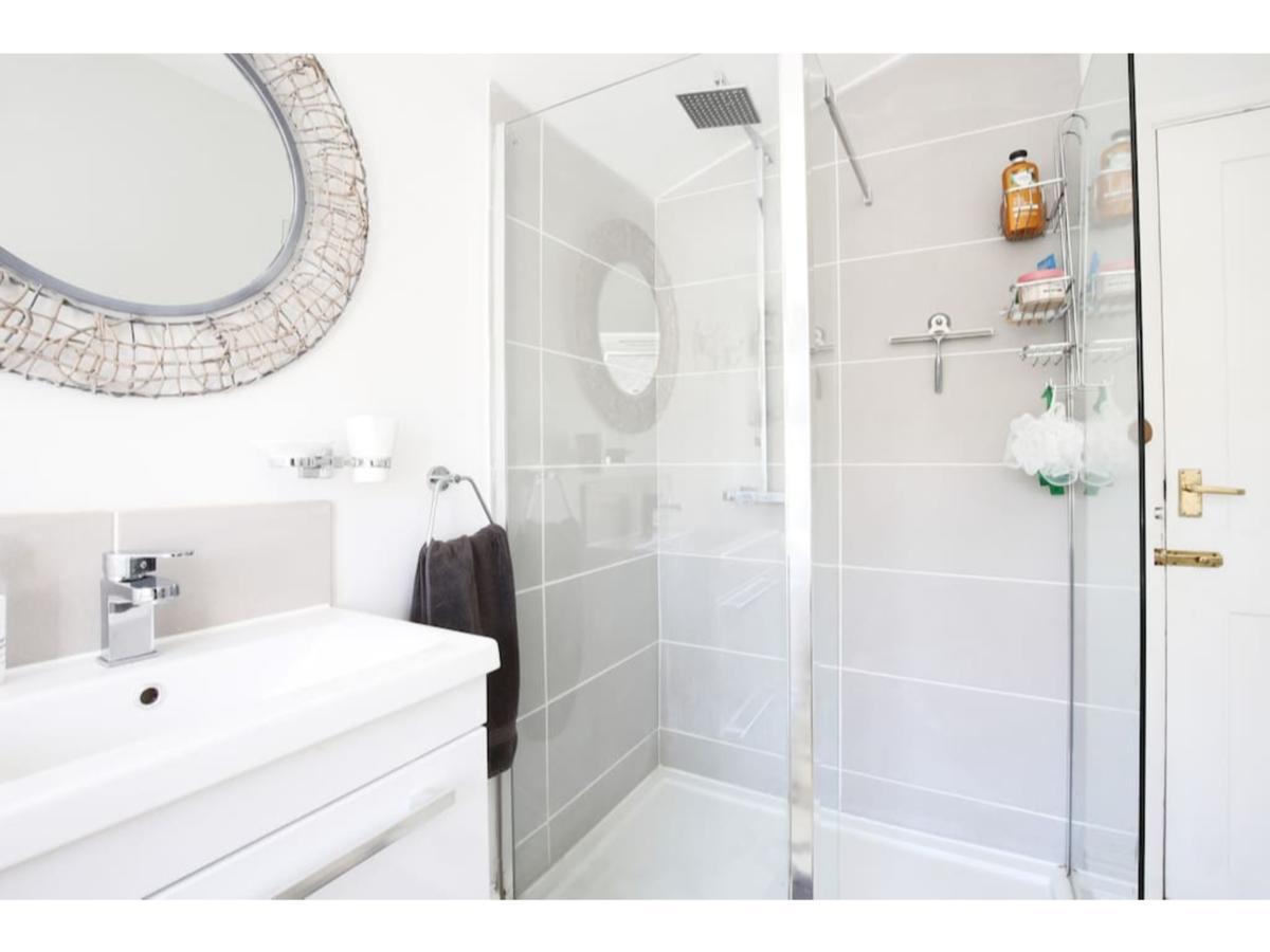Modern, Chic 2Br Townhouse In Central Oxford Exterior photo