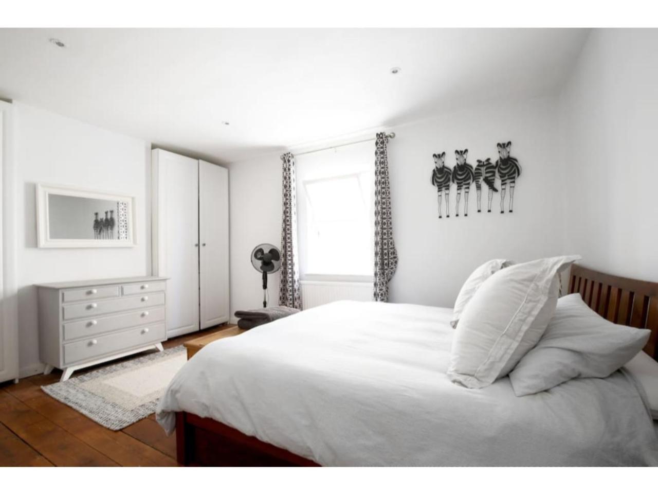 Modern, Chic 2Br Townhouse In Central Oxford Exterior photo